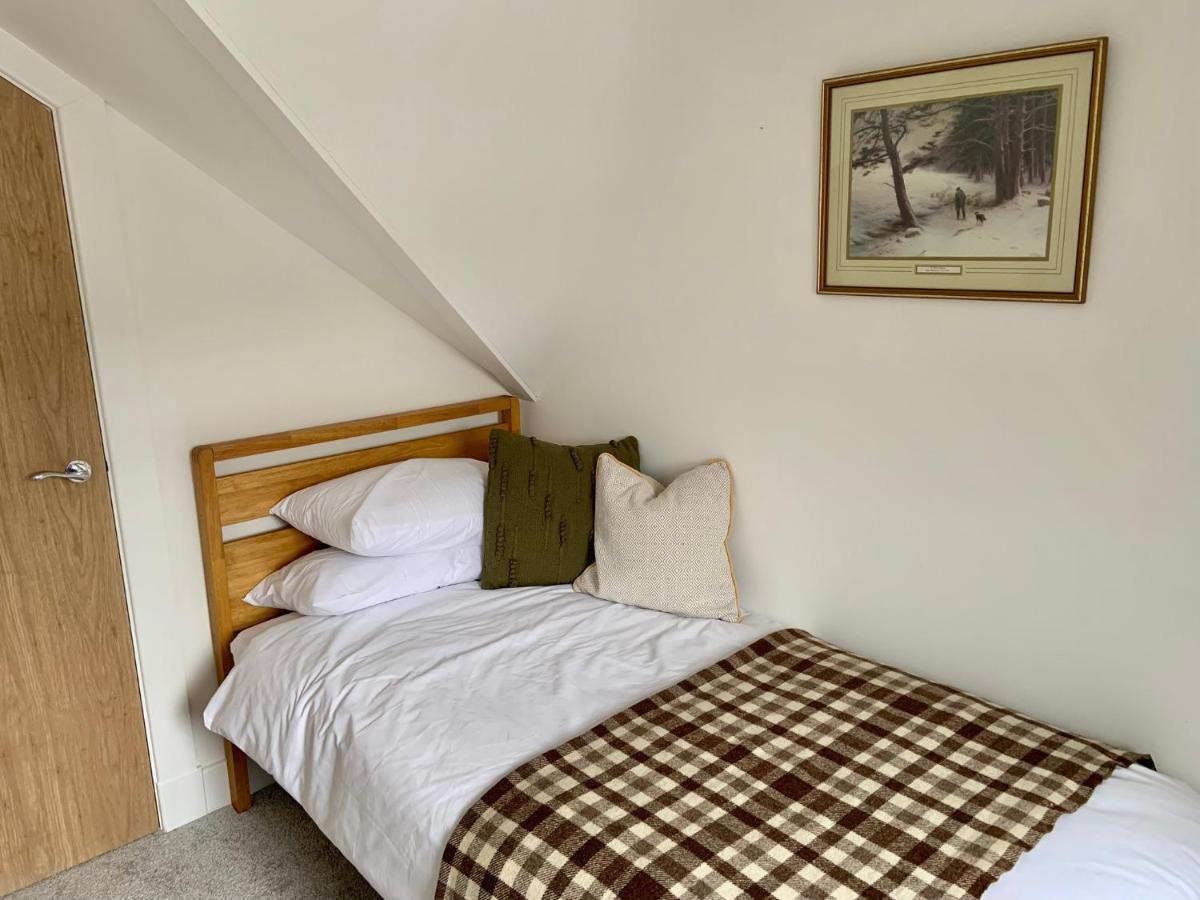 Stunning Apartment In Callander Esterno foto